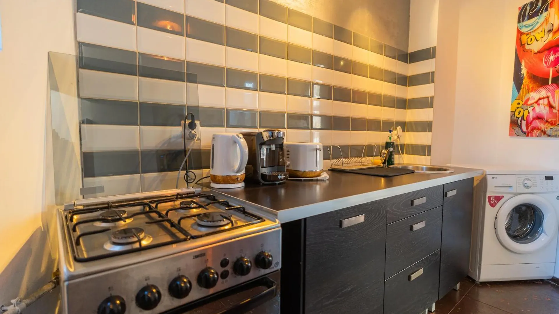 Prime Location - Breathtaking Architectural Views Apartment Bucharest Romania