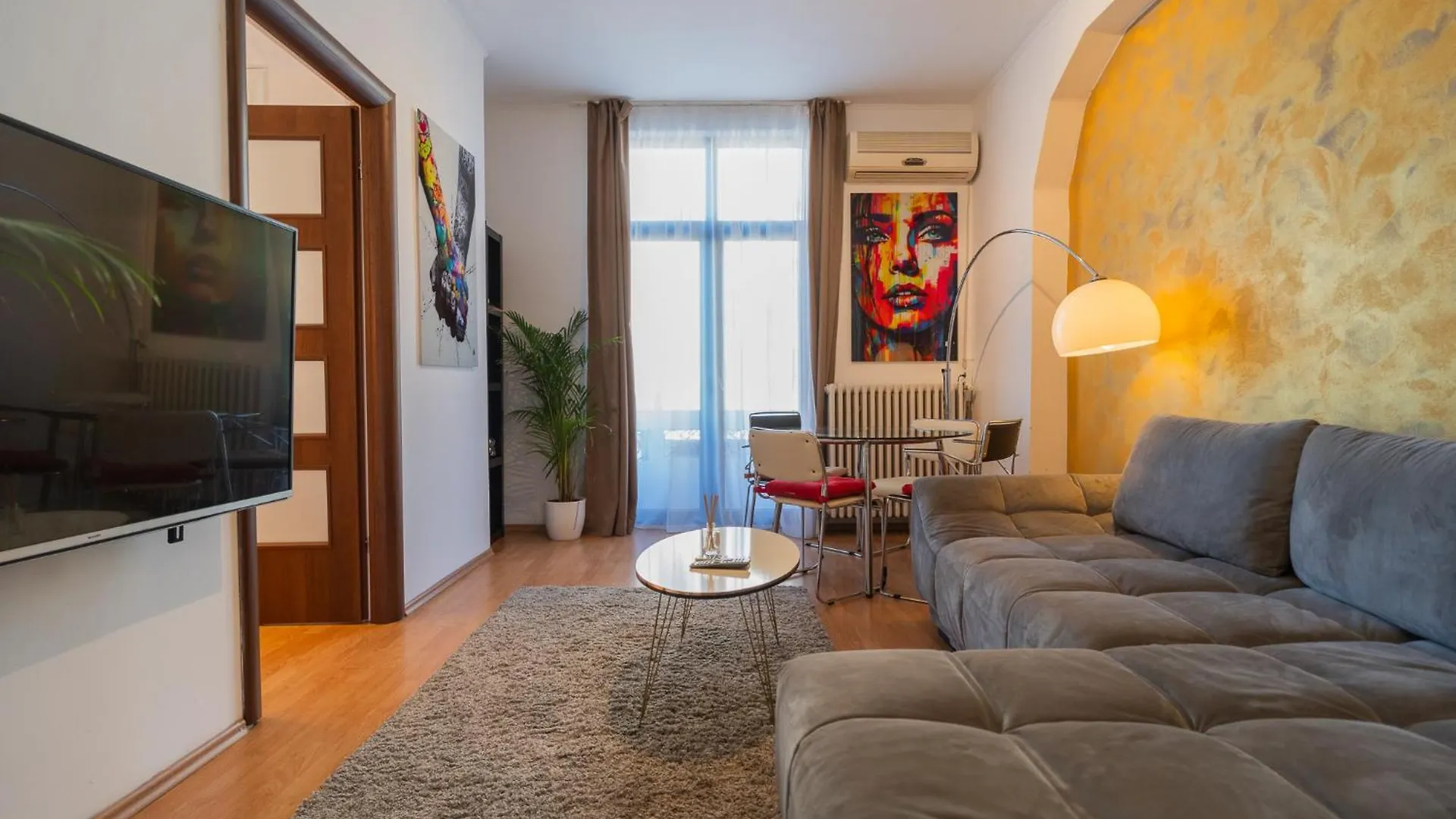 Prime Location - Breathtaking Architectural Views contacts
