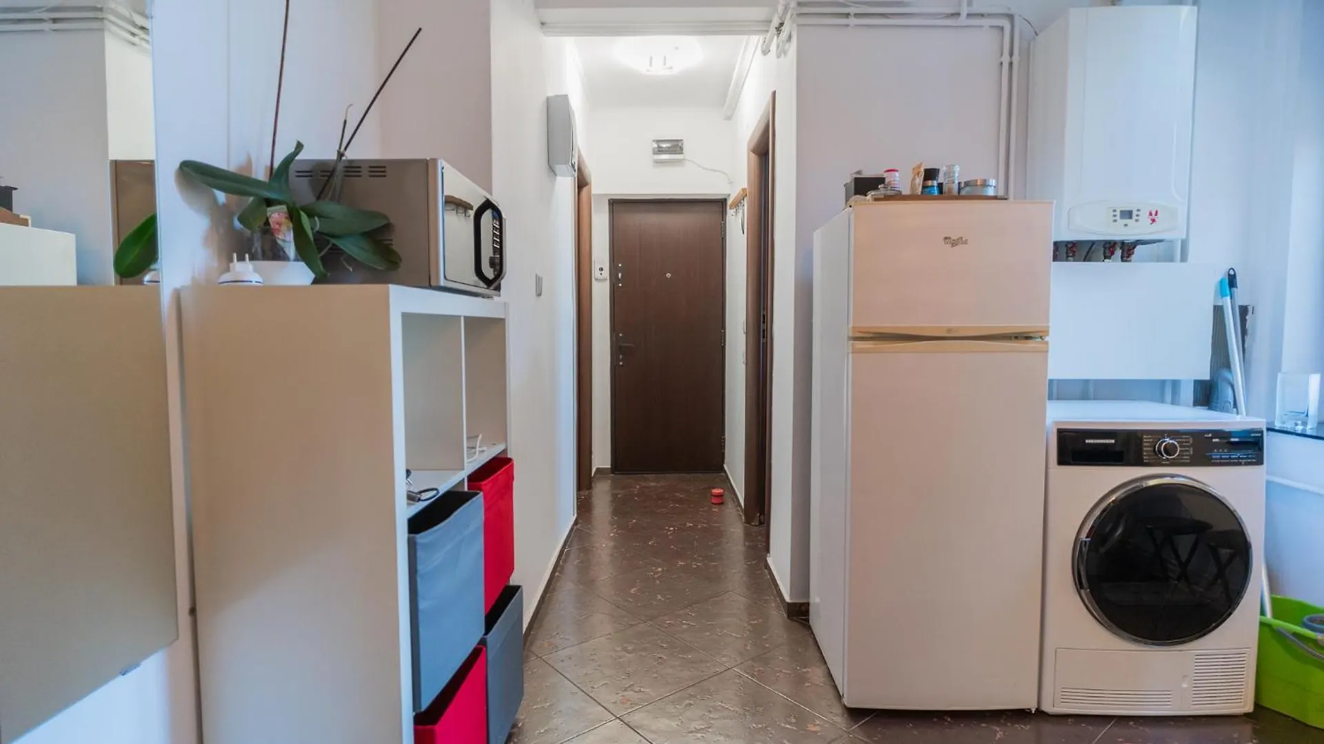 Prime Location - Breathtaking Architectural Views Apartment Bucharest