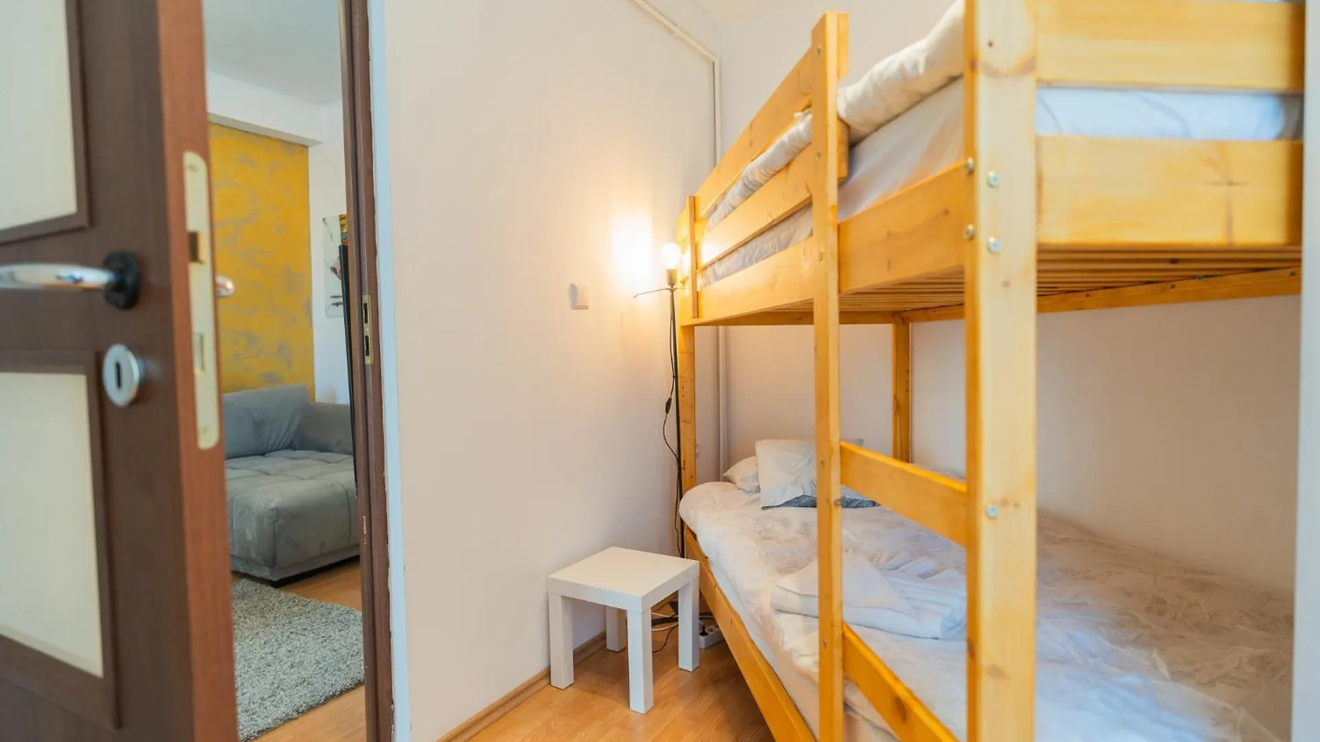 Prime Location - Breathtaking Architectural Views Apartment Bucharest